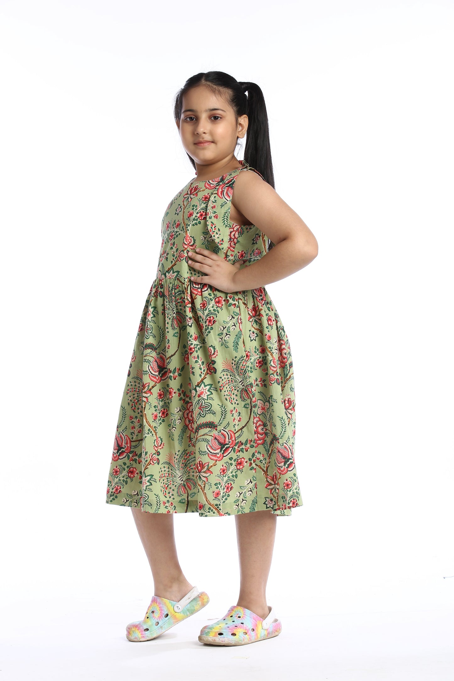 Floral Print Girls' Sleeveless Green Frock