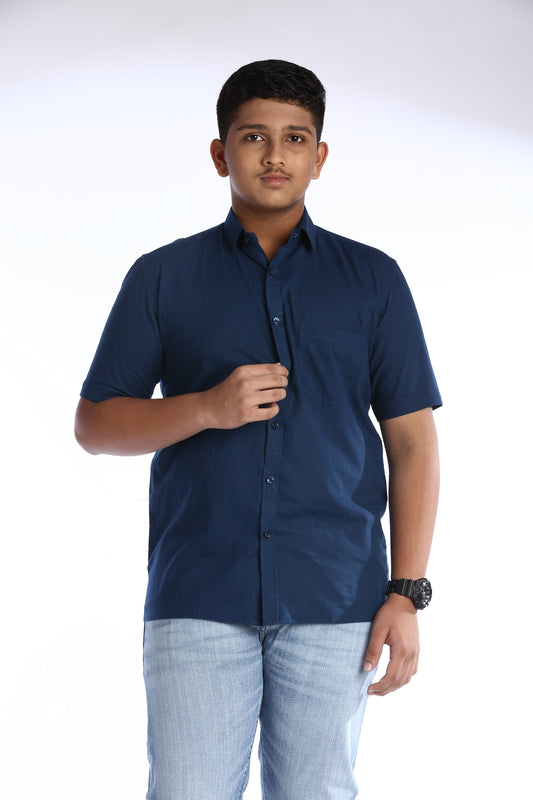 ek'dor blue cotton slub half sleeves shirt for men.
