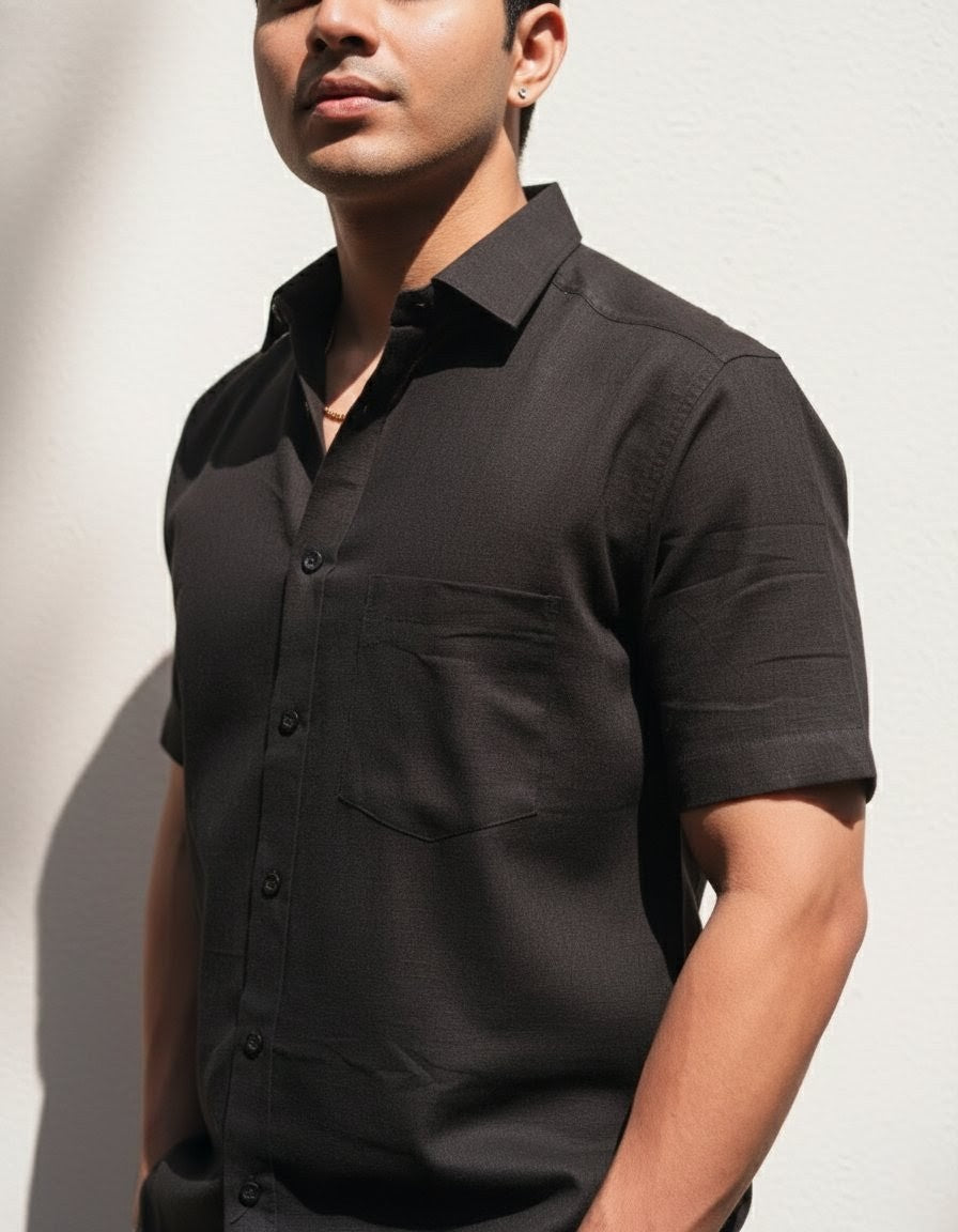 The Signature Shirt in Black