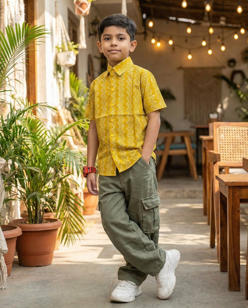 Ek'dor Vastram Boys' The Golden Turmeric Wave Half-Sleeve CottonShirt