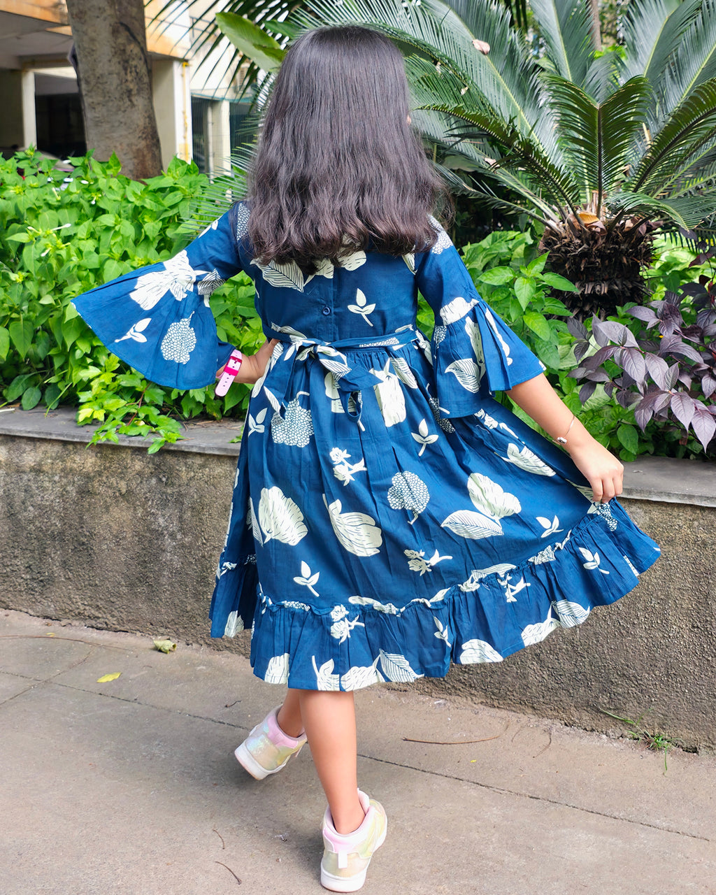 The ek'dor Indigo Breeze Cotton Dress