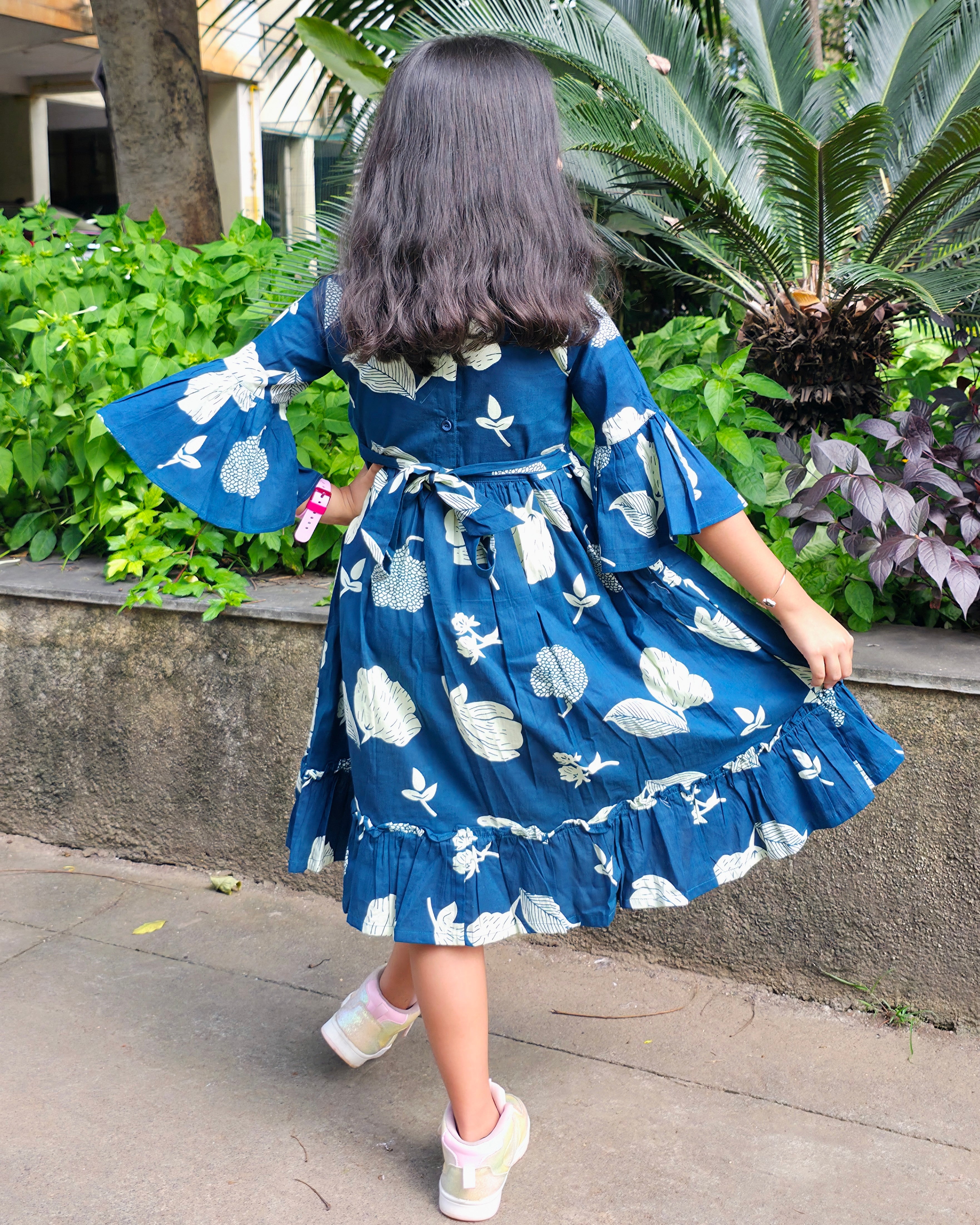 The ek'dor Indigo Breeze Cotton Dress