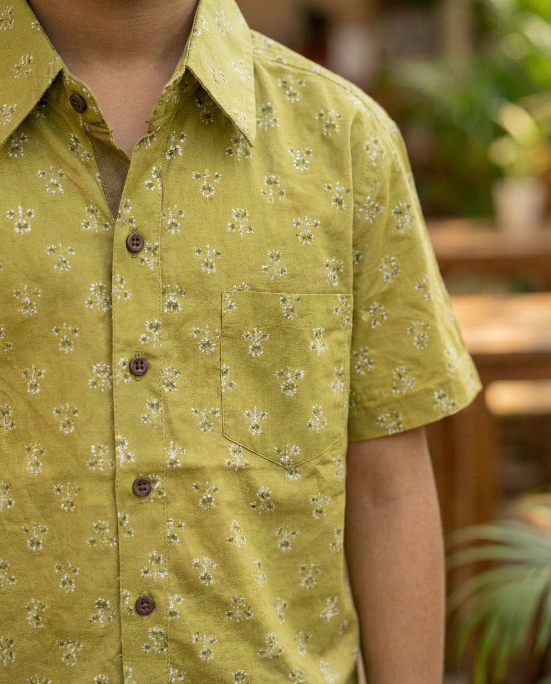 Ek'dor Vastram Boys' The Vintage Olive Meadow Half-Sleeve CottonShirt